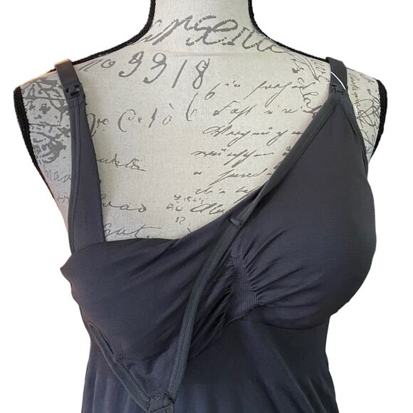 Maternity Nursing NWT Gray Built In Bra Tank Size XL - Picture 4 of 5